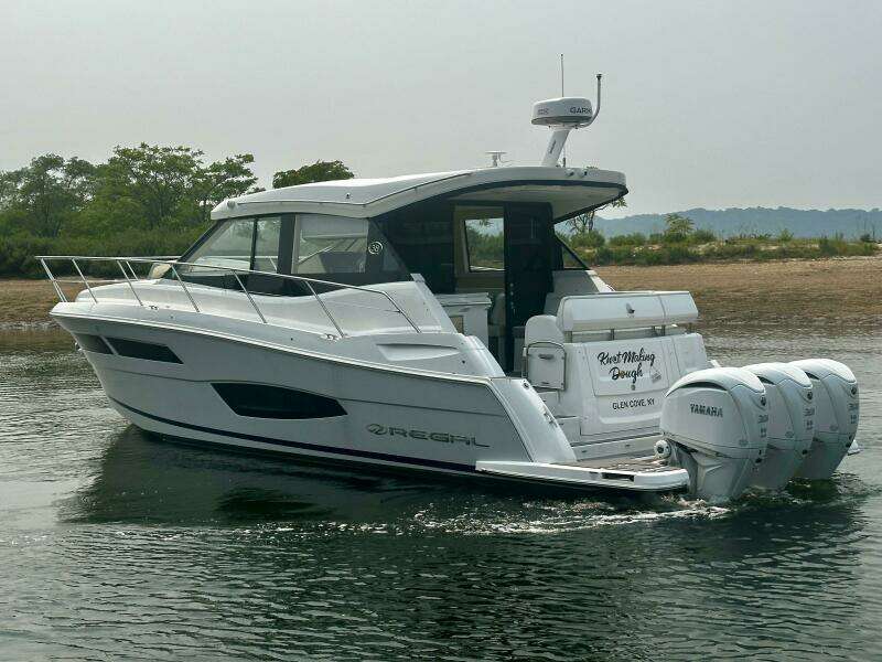 38ft Regal Yacht For Sale