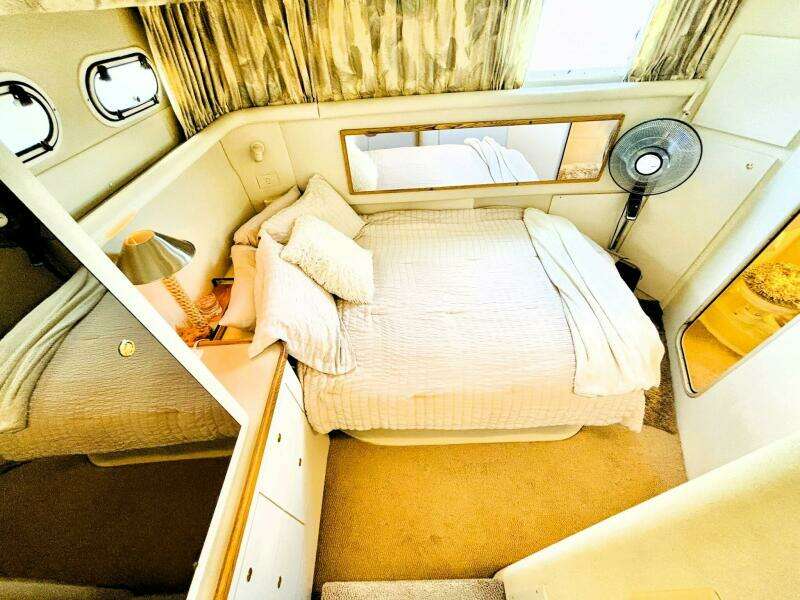 WET DIAMOND 36ft Cruisers Yachts Yacht For Sale