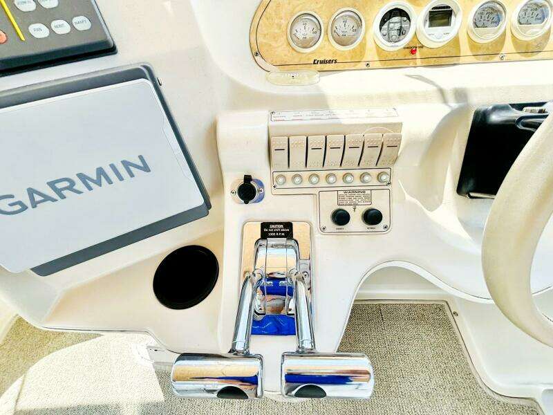WET DIAMOND 36ft Cruisers Yachts Yacht For Sale