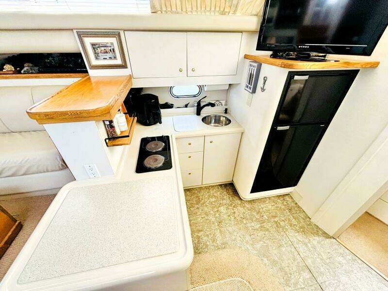 WET DIAMOND 36ft Cruisers Yachts Yacht For Sale