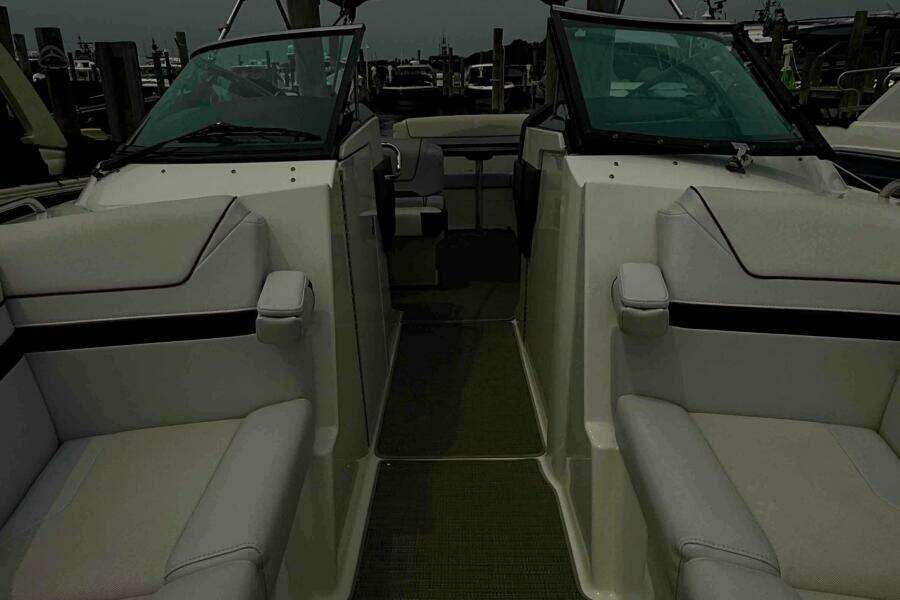 29ft Formula Yacht For Sale