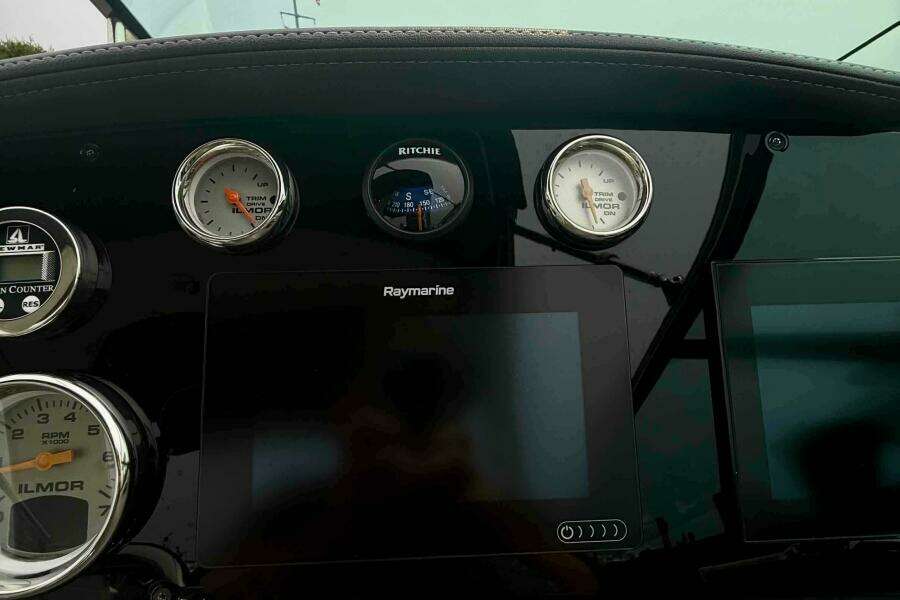 29ft Formula Yacht For Sale