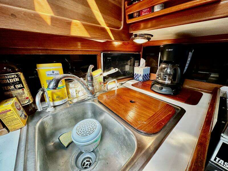 I Believe 38ft Cabo Rico Yacht For Sale