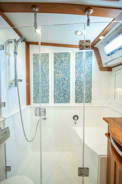 Gracious 48ft Sabre Yacht For Sale