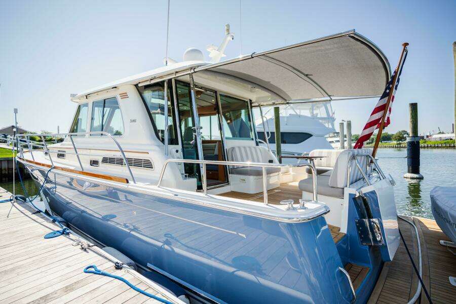 Gracious 48ft Sabre Yacht For Sale