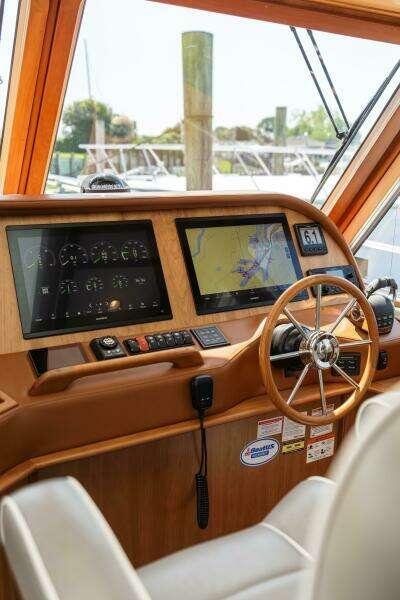 Gracious 48ft Sabre Yacht For Sale