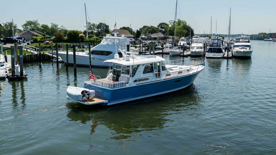 Gracious 48ft Sabre Yacht For Sale