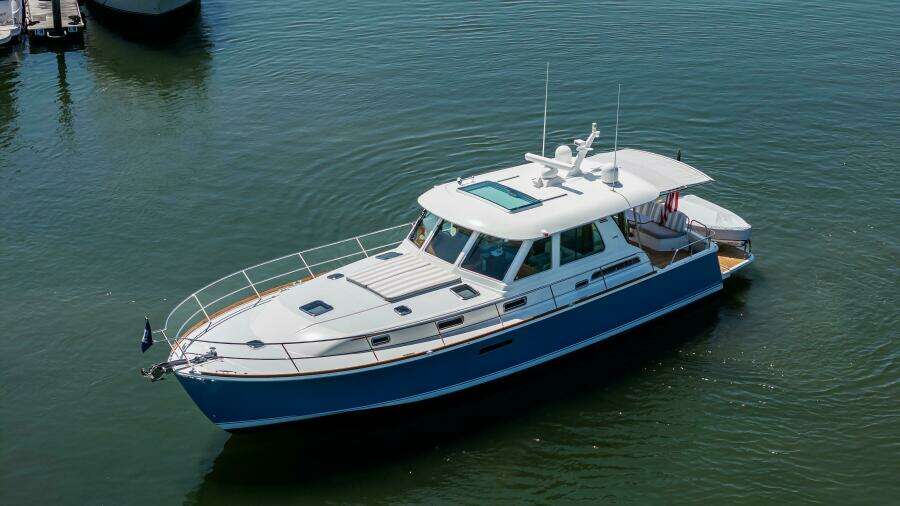 Gracious 48ft Sabre Yacht For Sale