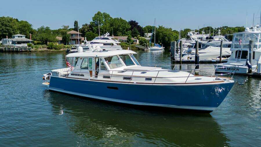 Gracious 48ft Sabre Yacht For Sale