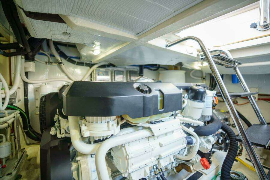 Gracious 48ft Sabre Yacht For Sale
