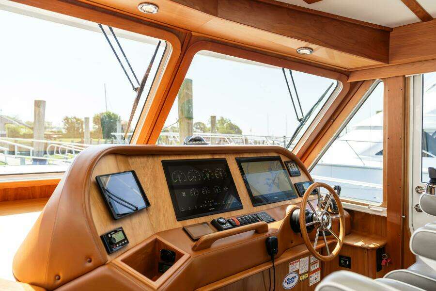 Gracious 48ft Sabre Yacht For Sale