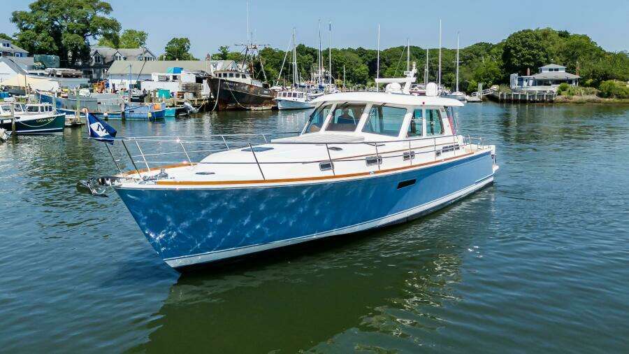 Gracious 48ft Sabre Yacht For Sale