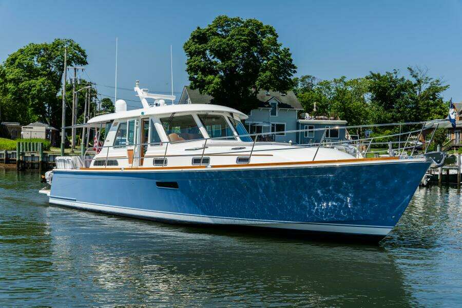 Gracious 48ft Sabre Yacht For Sale