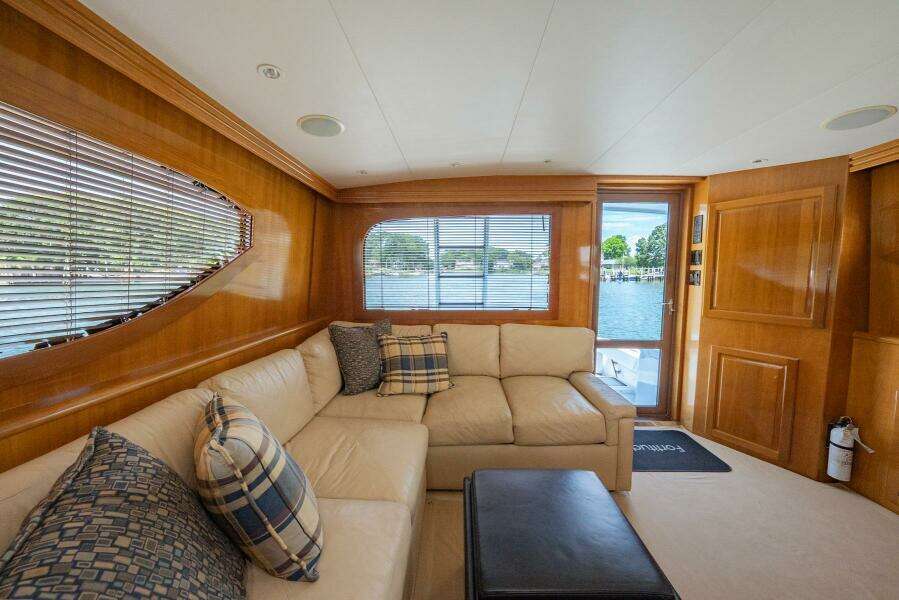 FORTITUDE 50ft Hatteras Yacht For Sale