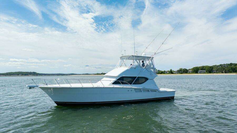 FORTITUDE 50ft Hatteras Yacht For Sale