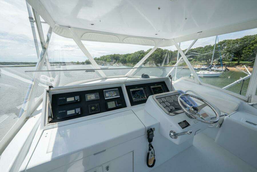 FORTITUDE 50ft Hatteras Yacht For Sale
