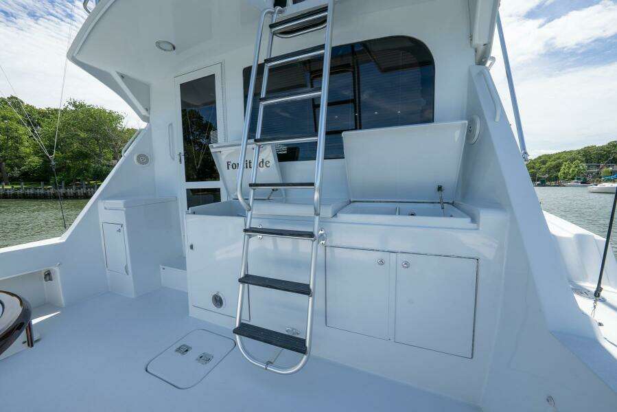 FORTITUDE 50ft Hatteras Yacht For Sale