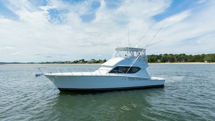 FORTITUDE 50ft Hatteras Yacht For Sale