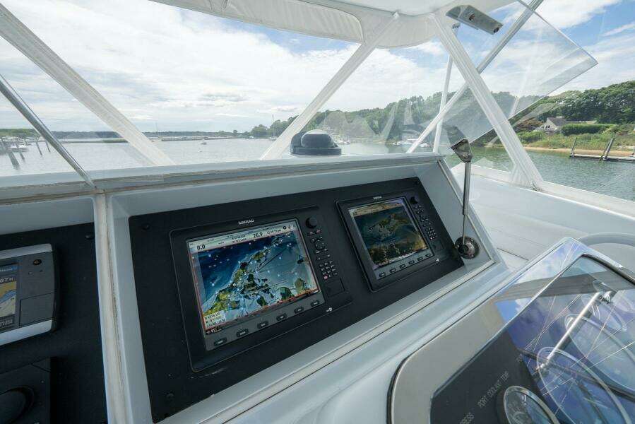 FORTITUDE 50ft Hatteras Yacht For Sale