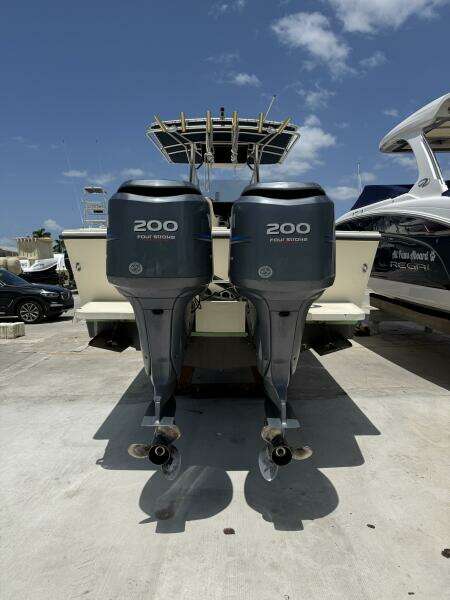 2008 Parker 2501 Center Console - Engines