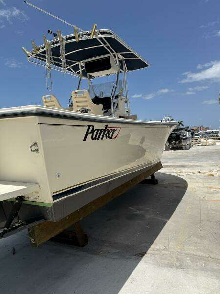 2008 Parker 2501 Center Console - Starboard