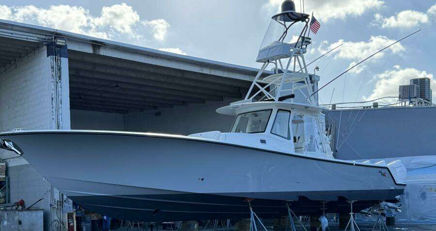 2023 SeaVee 450Z Profile