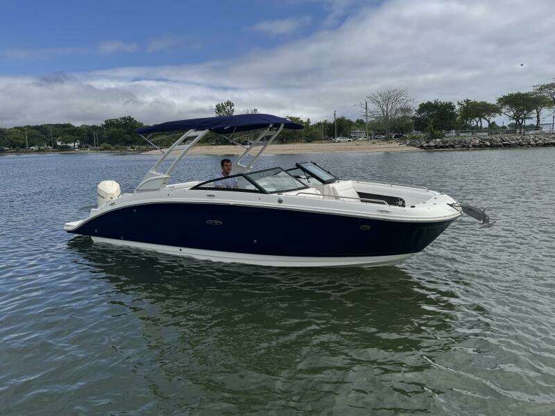 27ft Sea Ray Yacht For Sale