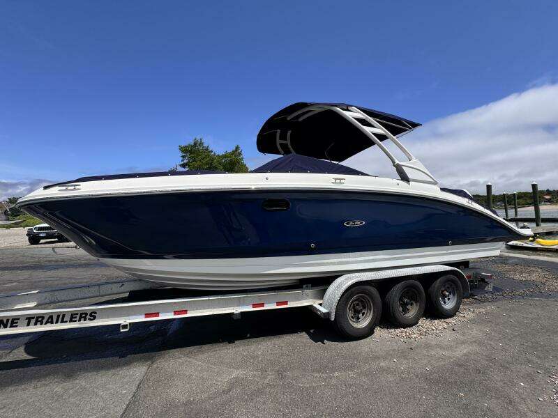 27ft Sea Ray Yacht For Sale