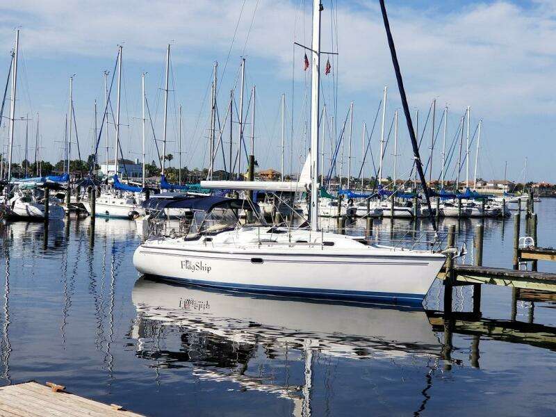 Flagship 35ft Catalina Yacht For Sale