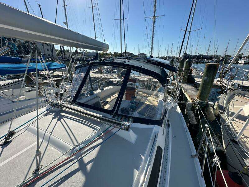 Flagship 35ft Catalina Yacht For Sale