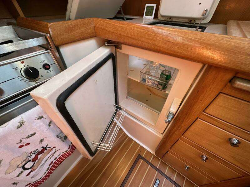 Flagship 35ft Catalina Yacht For Sale