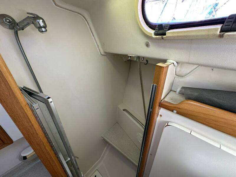 Flagship 35ft Catalina Yacht For Sale