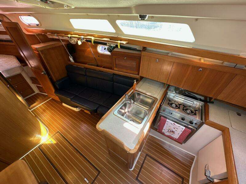 Flagship 35ft Catalina Yacht For Sale