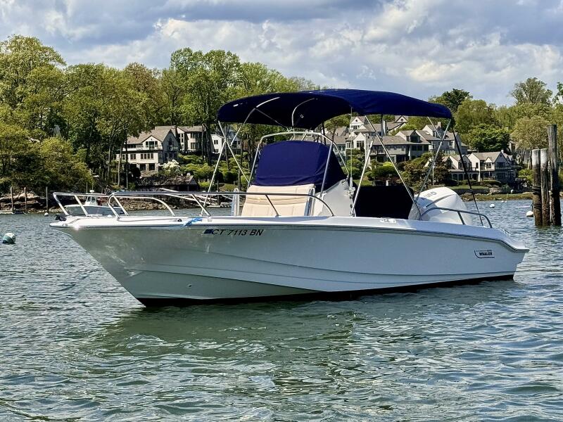 Photo of 2022 Boston Whaler 22'