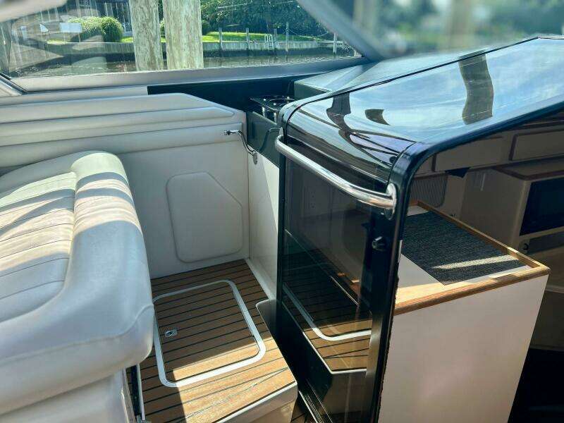 40ft Sea Ray Yacht For Sale
