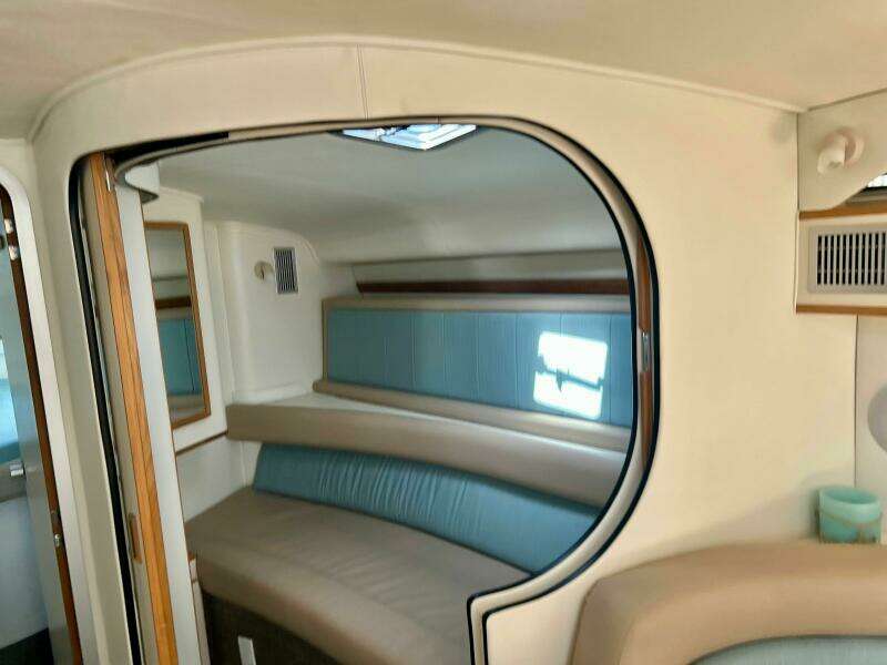40ft Sea Ray Yacht For Sale