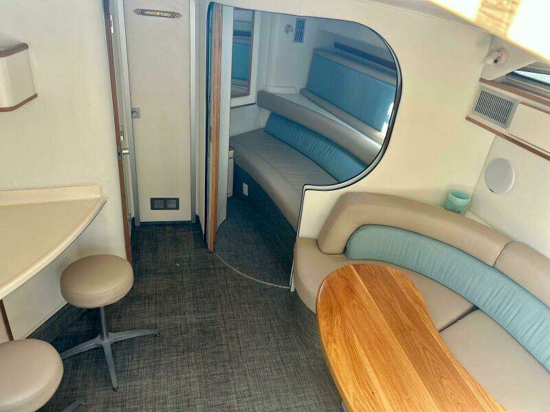 40ft Sea Ray Yacht For Sale