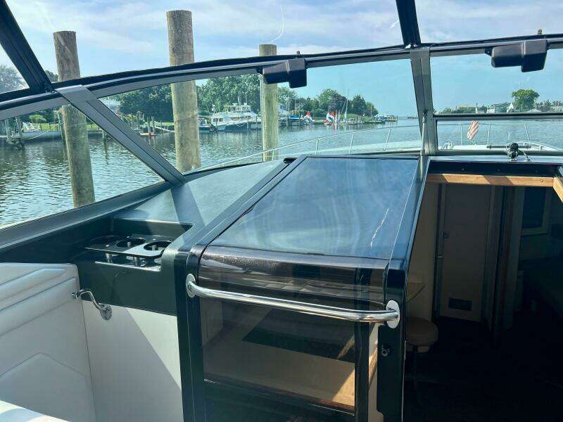 40ft Sea Ray Yacht For Sale