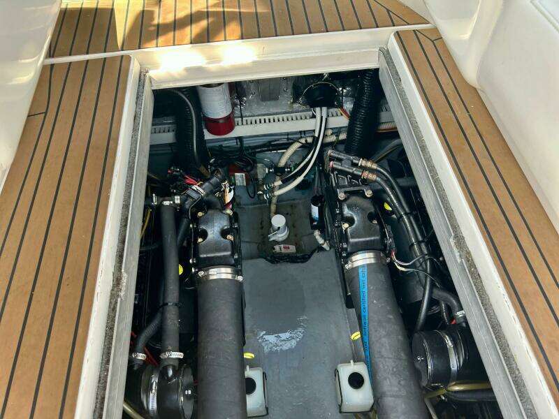40ft Sea Ray Yacht For Sale
