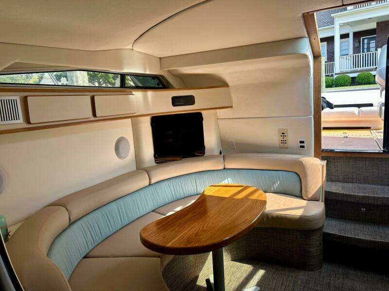 40ft Sea Ray Yacht For Sale