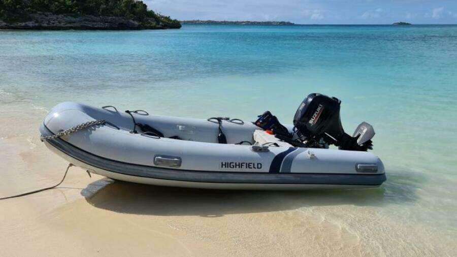 Total Eclipse 42ft Lagoon Yacht For Sale