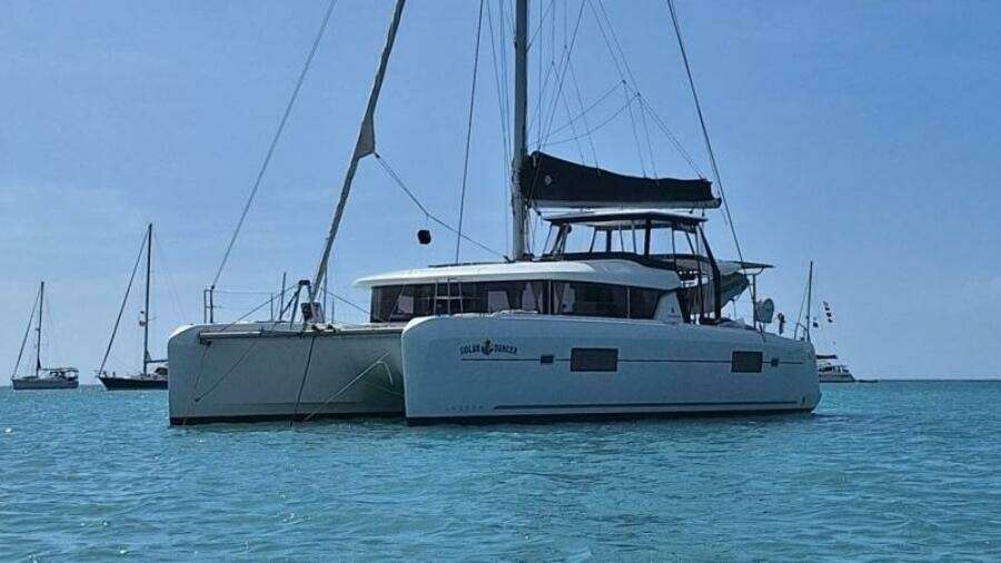 Total Eclipse 42ft Lagoon Yacht For Sale