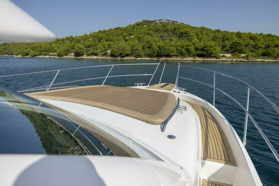 43ft Nimbus Yacht For Sale