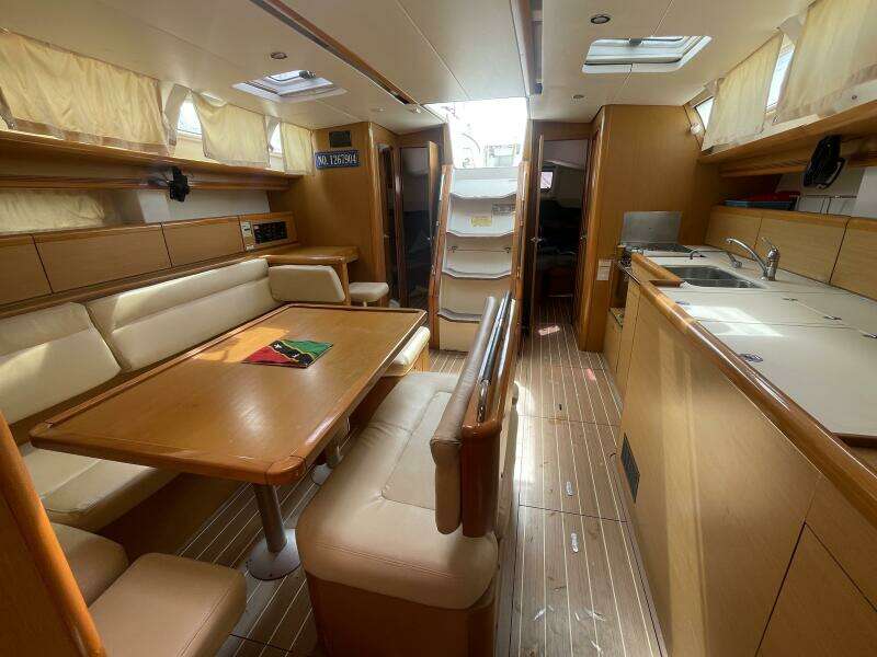 Honu Kai  44ft Jeanneau Yacht For Sale