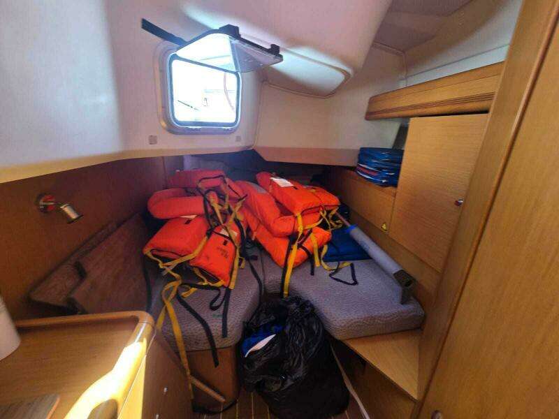 Honu Kai  44ft Jeanneau Yacht For Sale