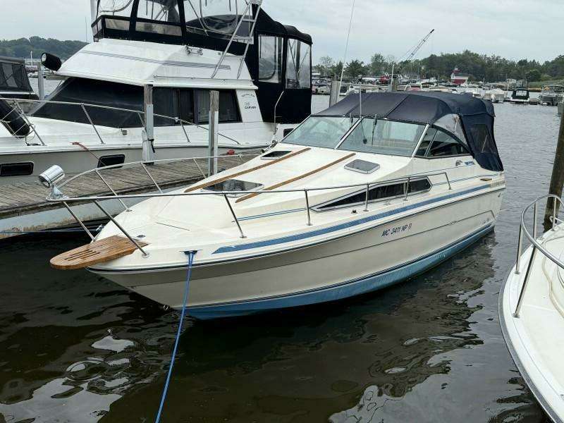 27ft Sea Ray Yacht For Sale