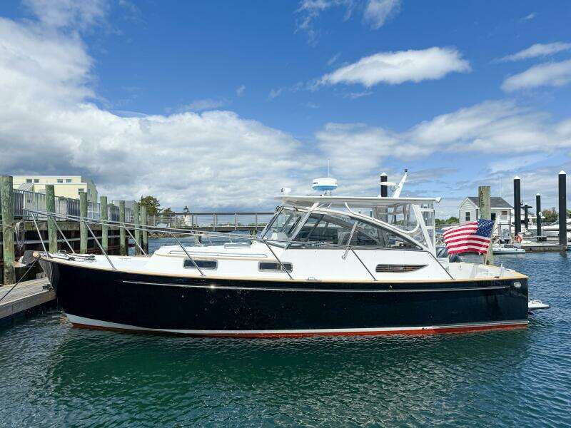 Waypoint 34ft Legacy Yacht For Sale