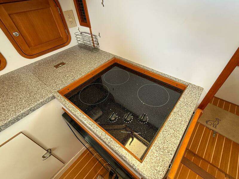 Waypoint 34ft Legacy Yacht For Sale