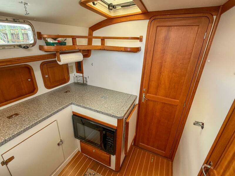 Waypoint 34ft Legacy Yacht For Sale