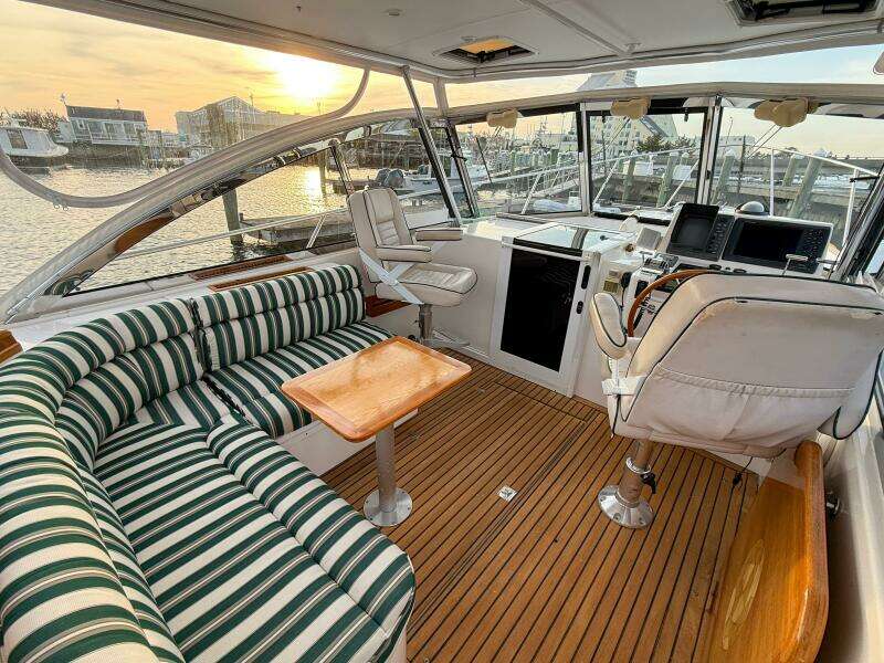 Waypoint 34ft Legacy Yacht For Sale